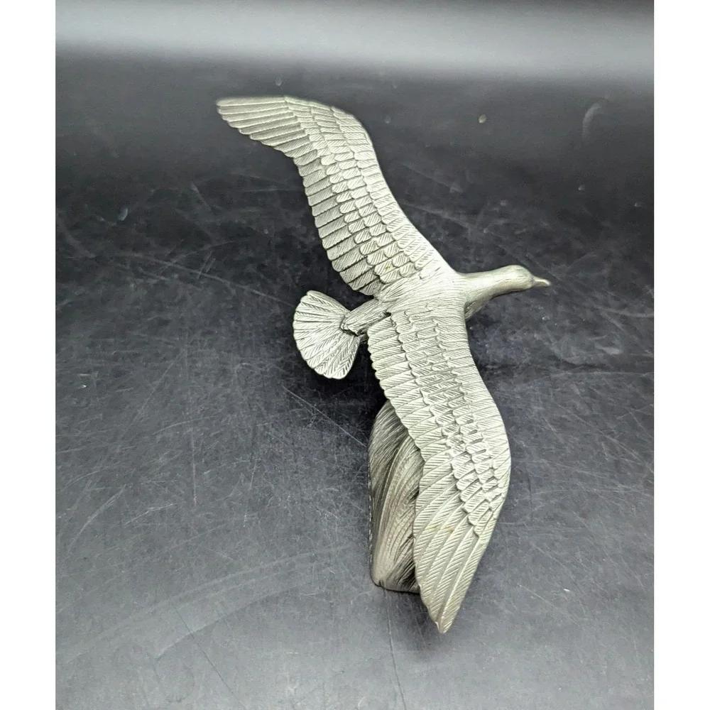 Seagull Bird In Flight Figurine by H.Wilson Limited Edition Lance Fine Pewter